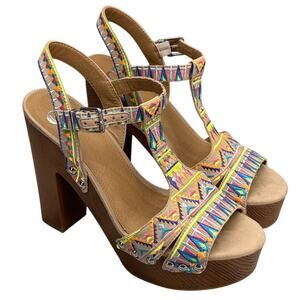 Gianni Bini Retro Glam Aztec Print 5" Wood Platform Heel T-Strap Sandal Women 9
